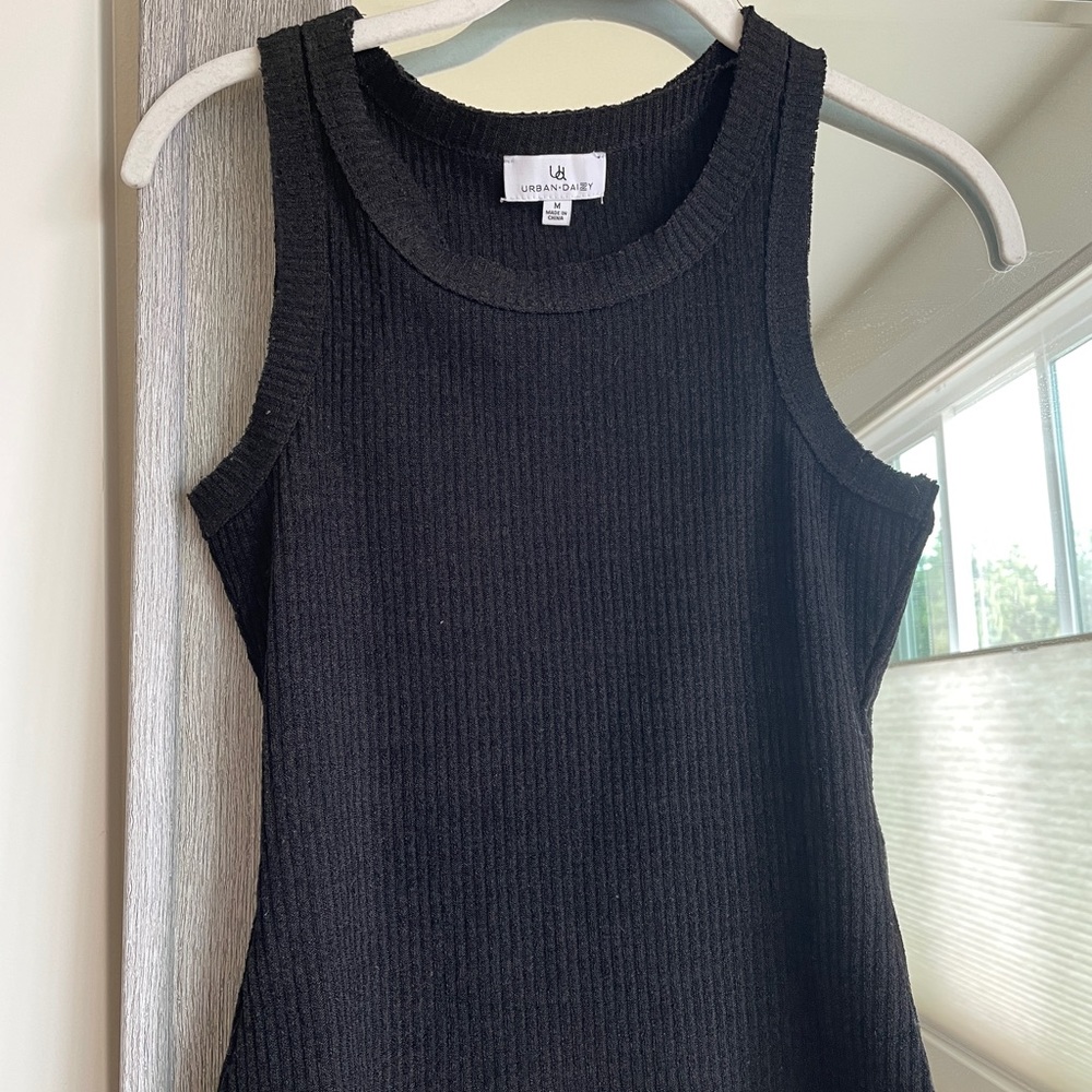 Black Knitted Racerback Tank - Picture 4 of 6